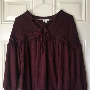 Embroidered Knit Shirt/Fleece